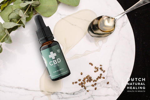 Hemp Seed Oil vs. CBD Oil: The Differences and Benefits - Dutch Natural Healing
